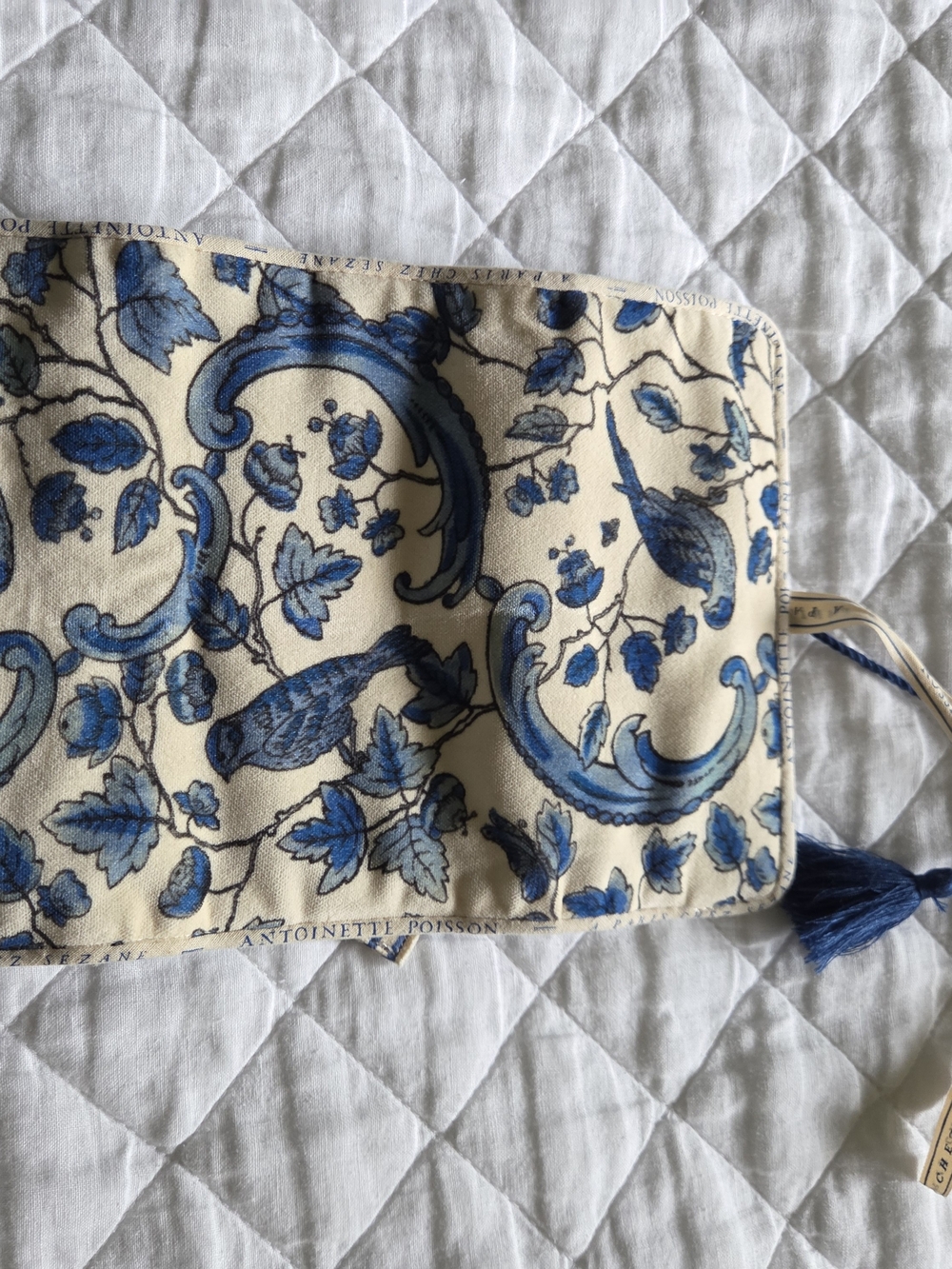 New Sézanne x Antoinette Poisson Travel Jewelry Roll Pouch with Tassel - Picture 2 of 3